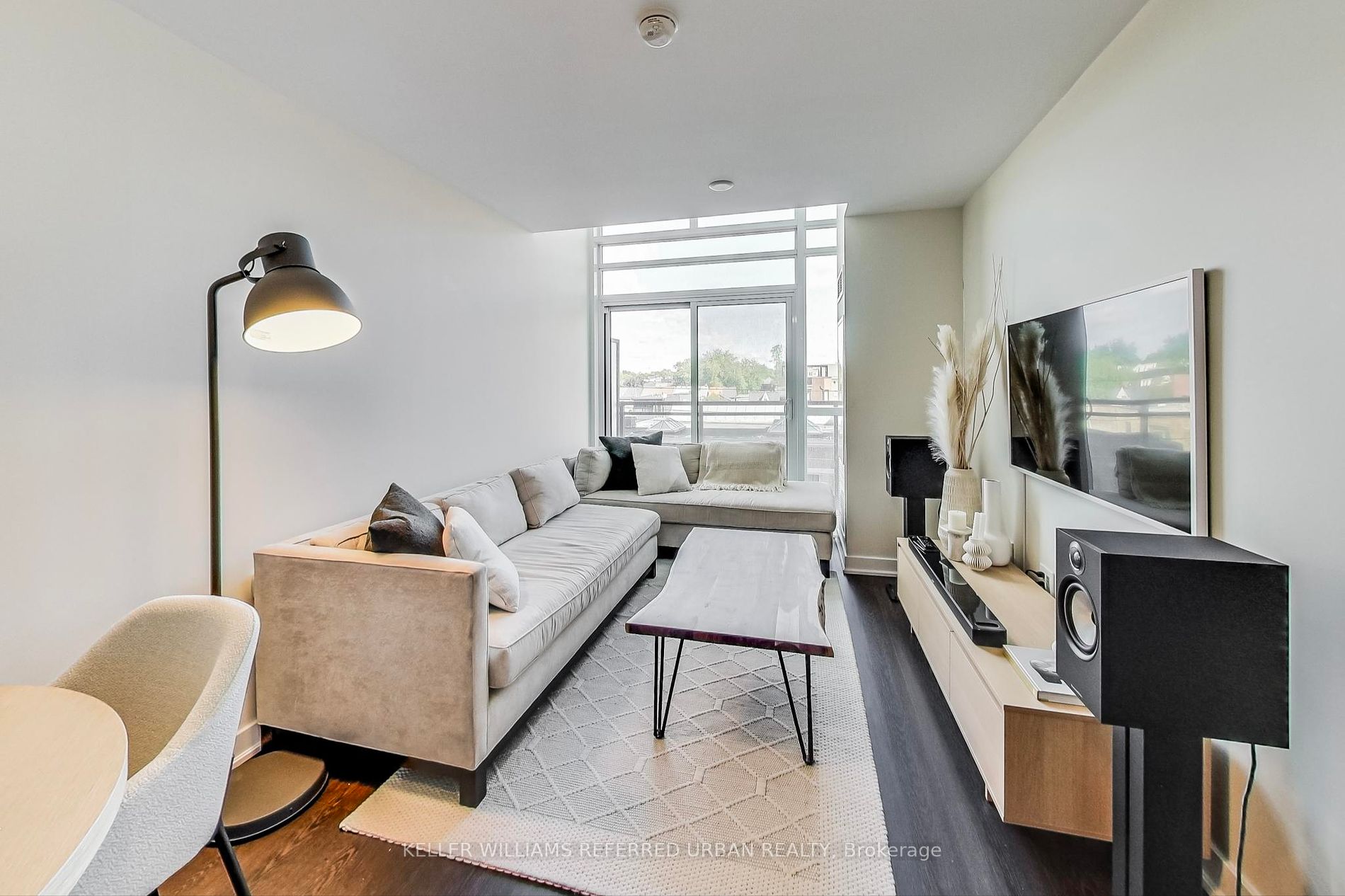775 King St W, #426