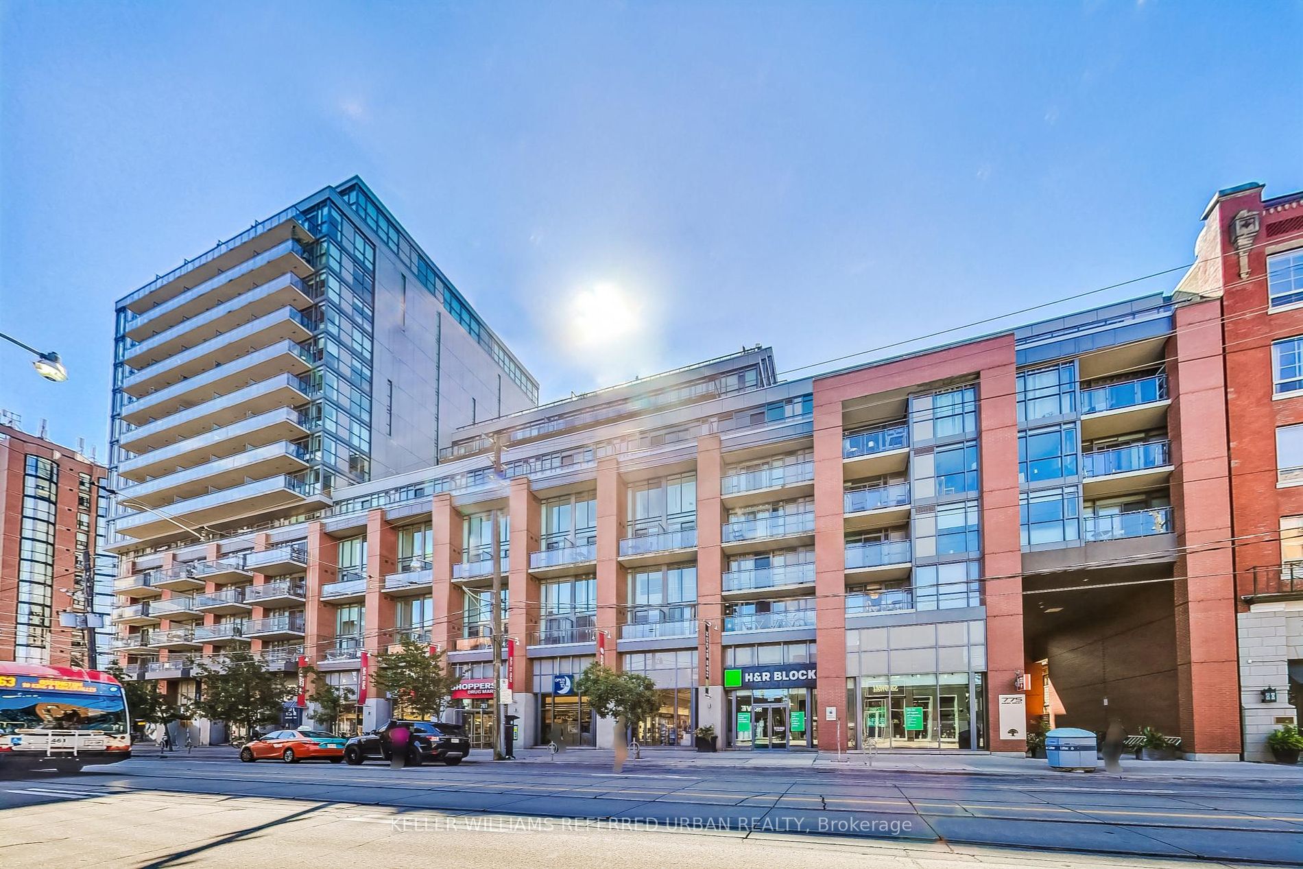 775 King St W, #426