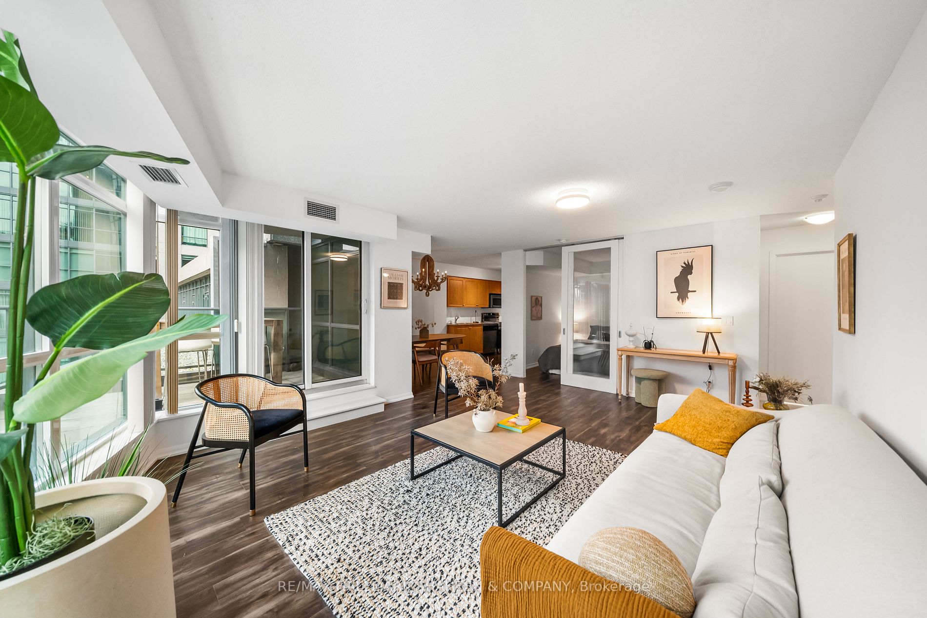 215 Fort York Blvd, #419