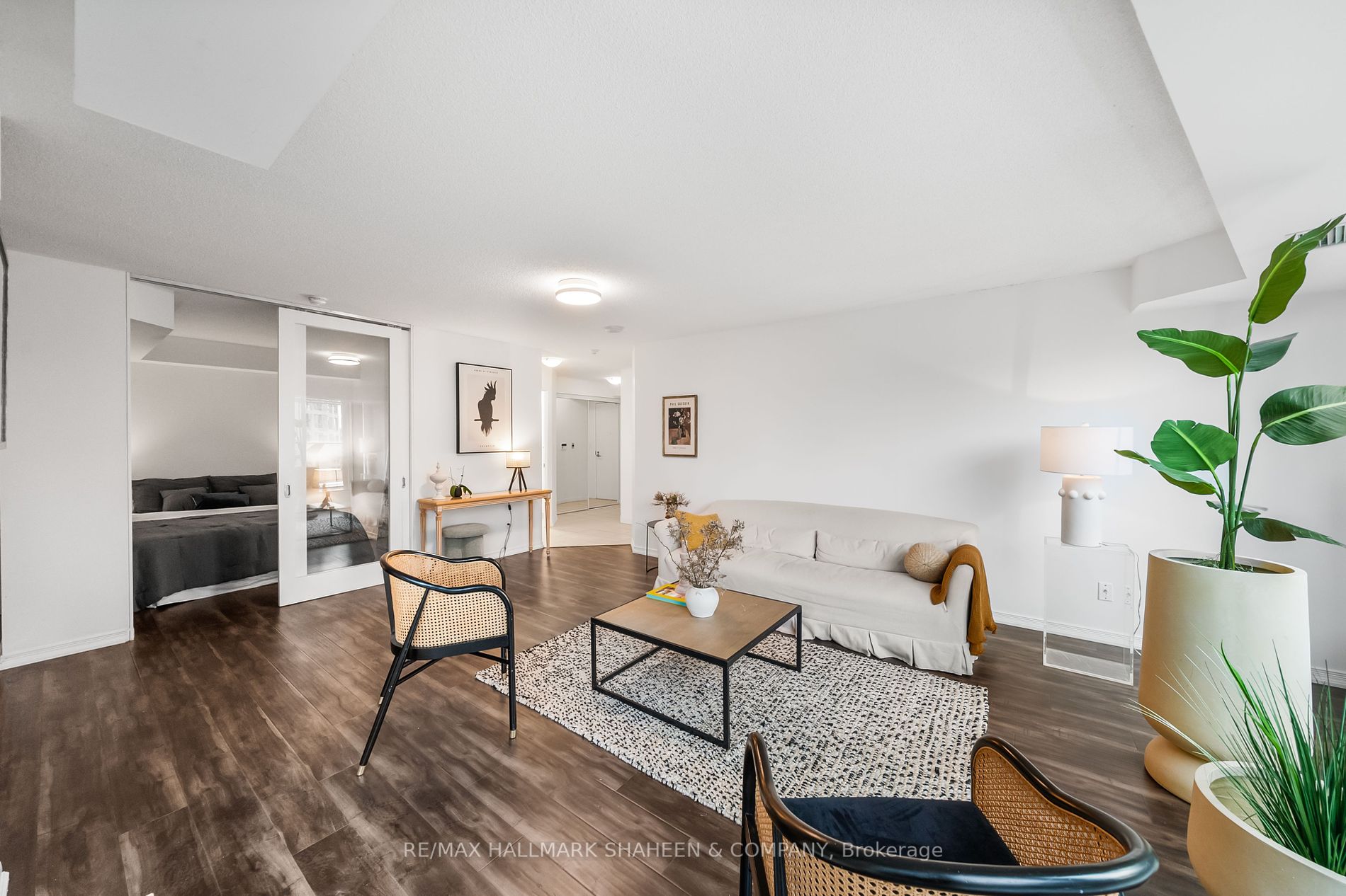 215 Fort York Blvd, #419