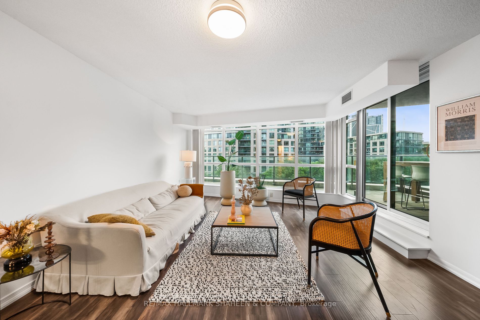 215 Fort York Blvd, #419