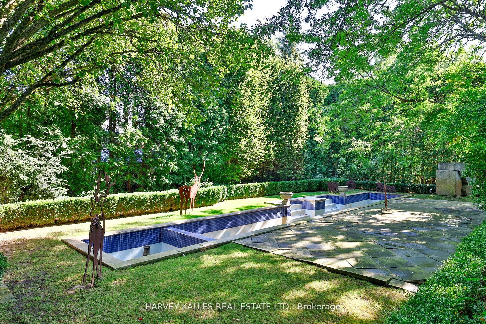 71 Hillholm Rd