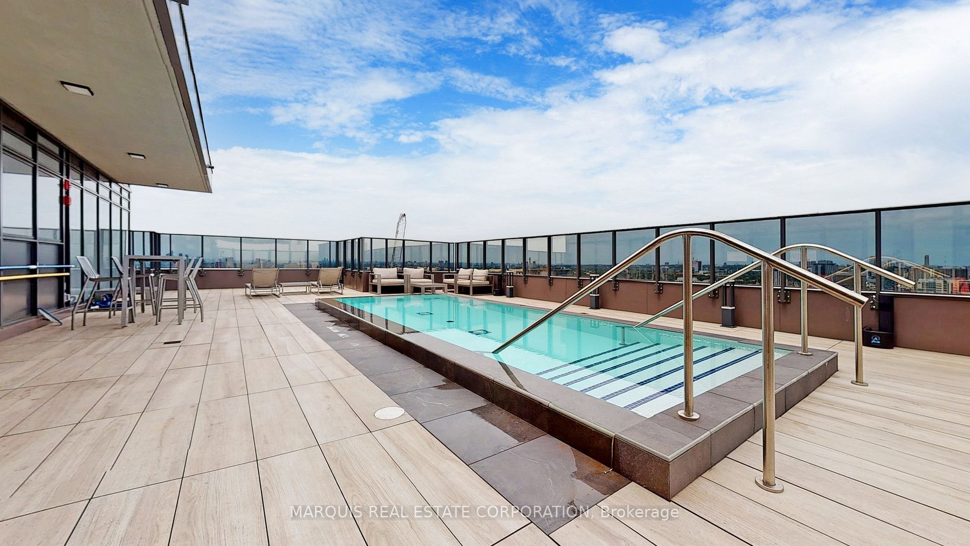 330 Richmond St W, #505