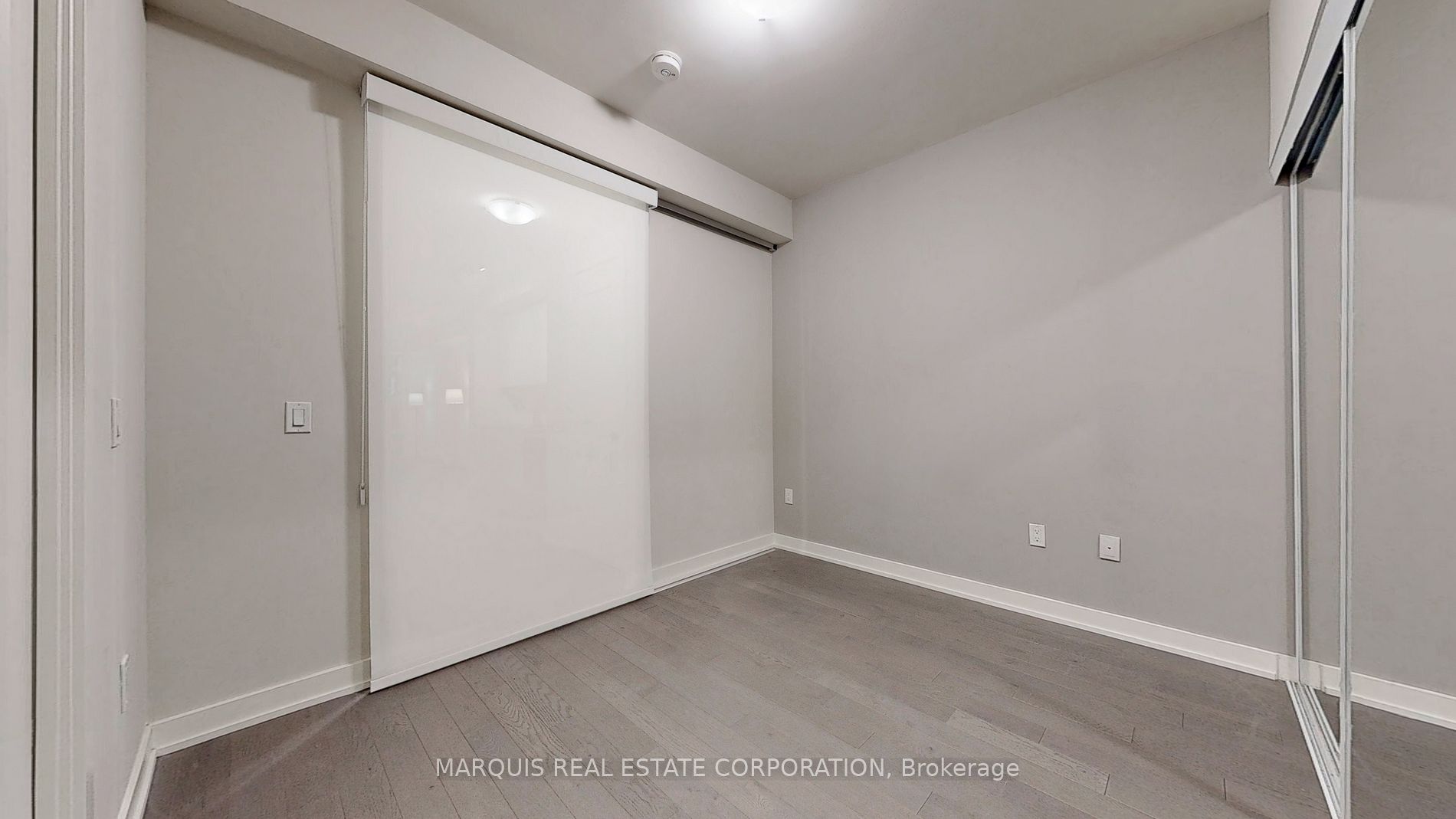 330 Richmond St W, #505