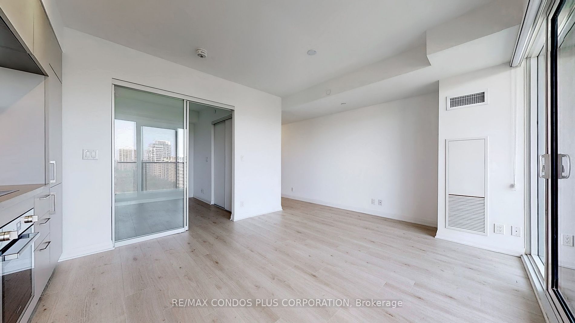 99 Foxbar Rd, #1407