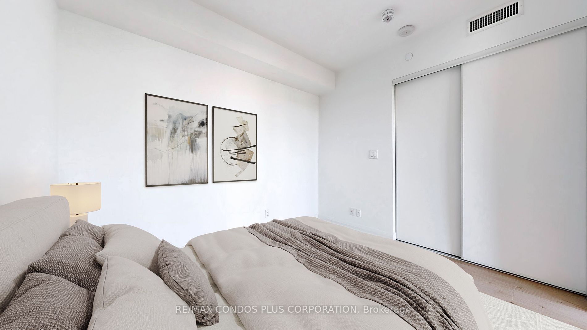 99 Foxbar Rd, #1407