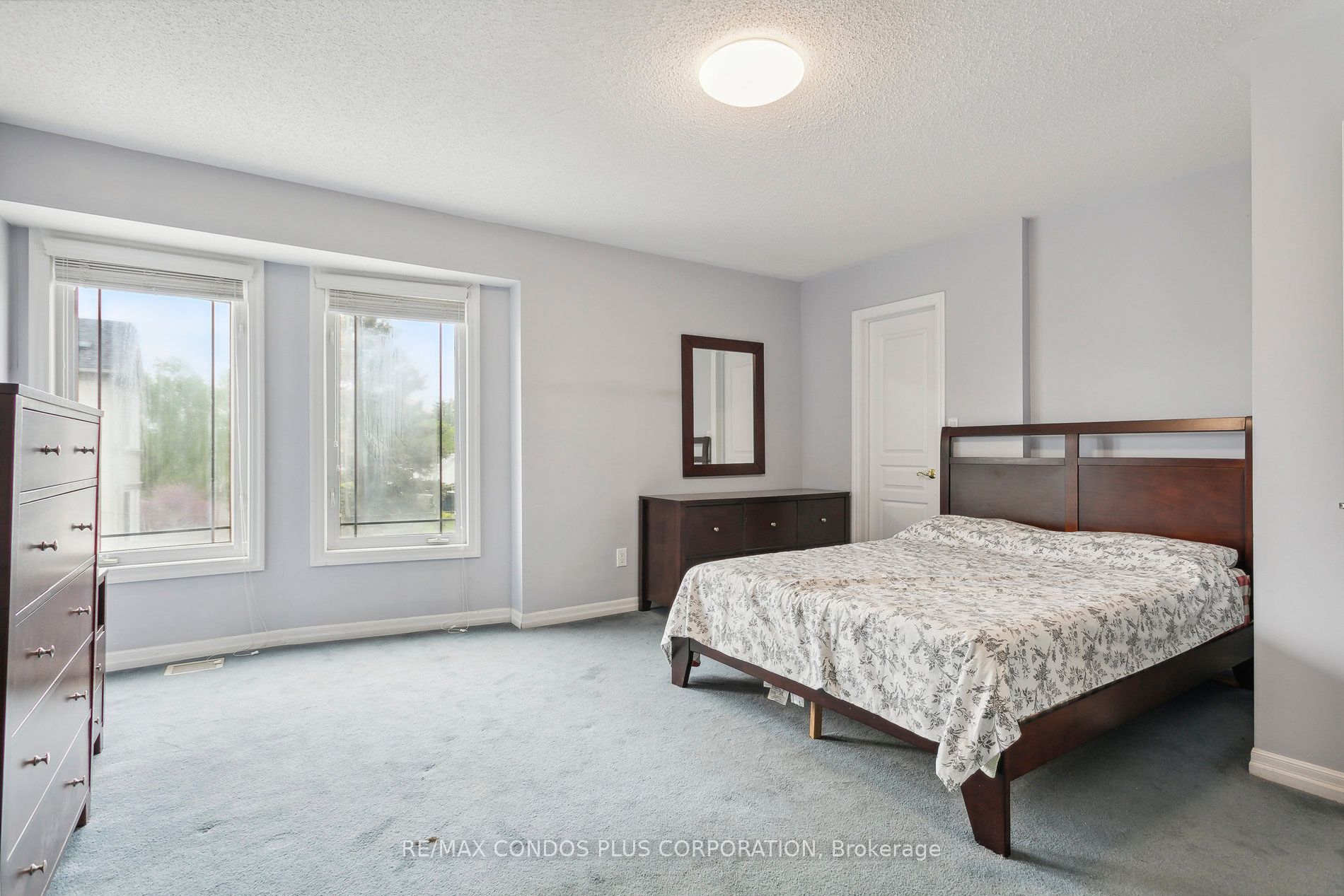 118 Finch Ave W, #20