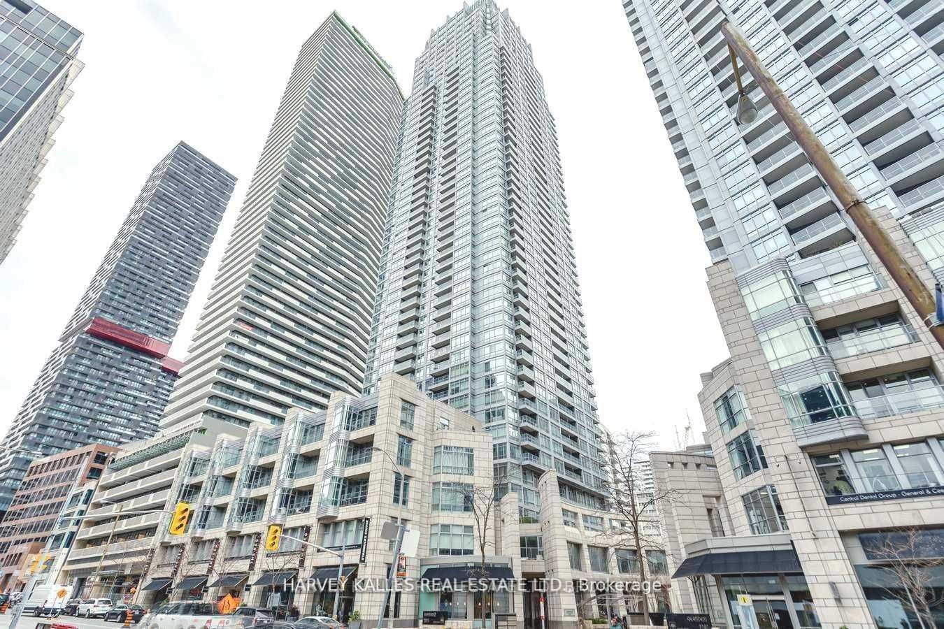 2191 Yonge St, #902