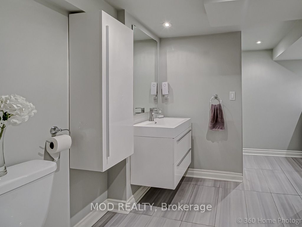 272 Rumsey Rd