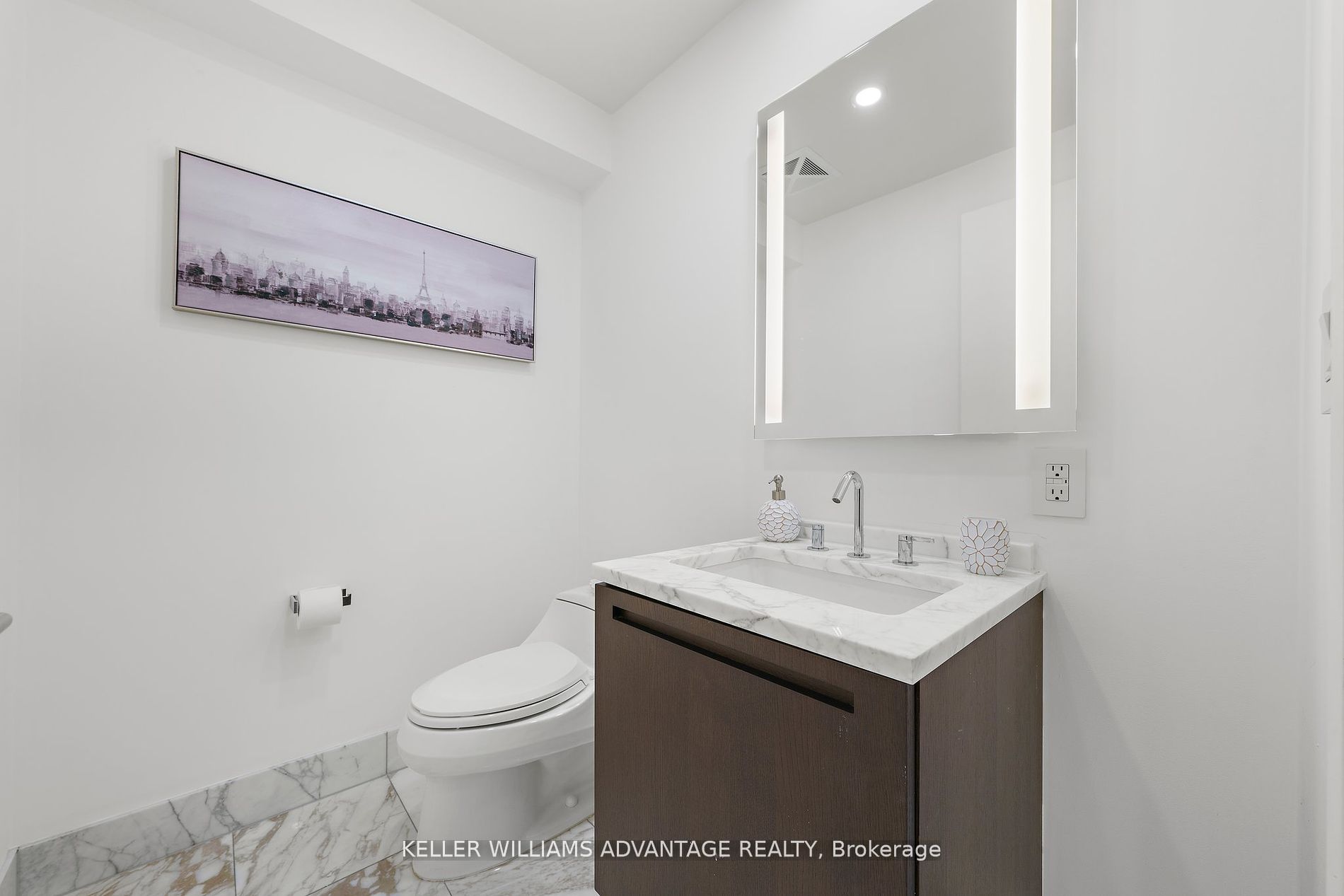 180 University Ave, #2308