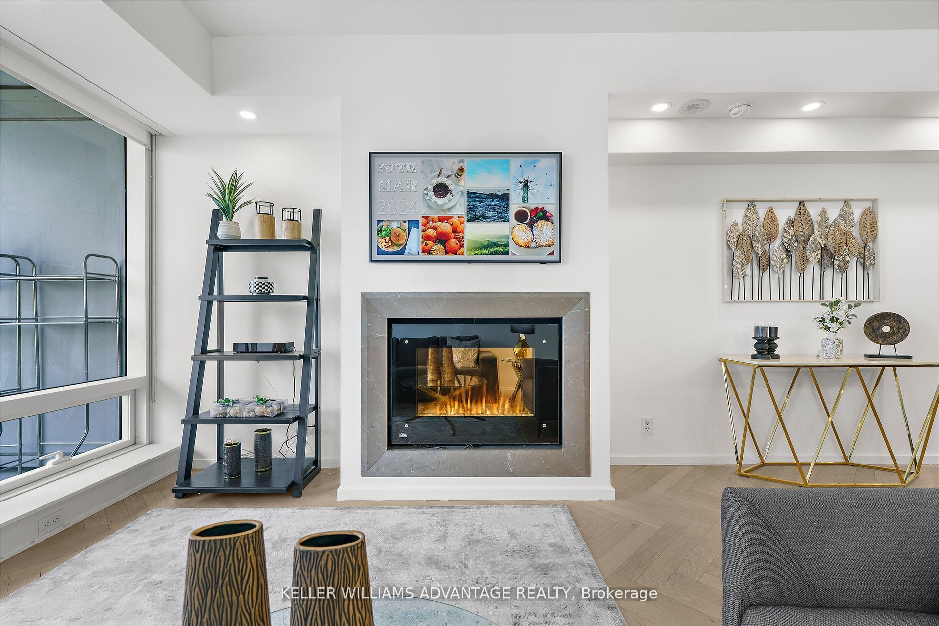 180 University Ave, #2308