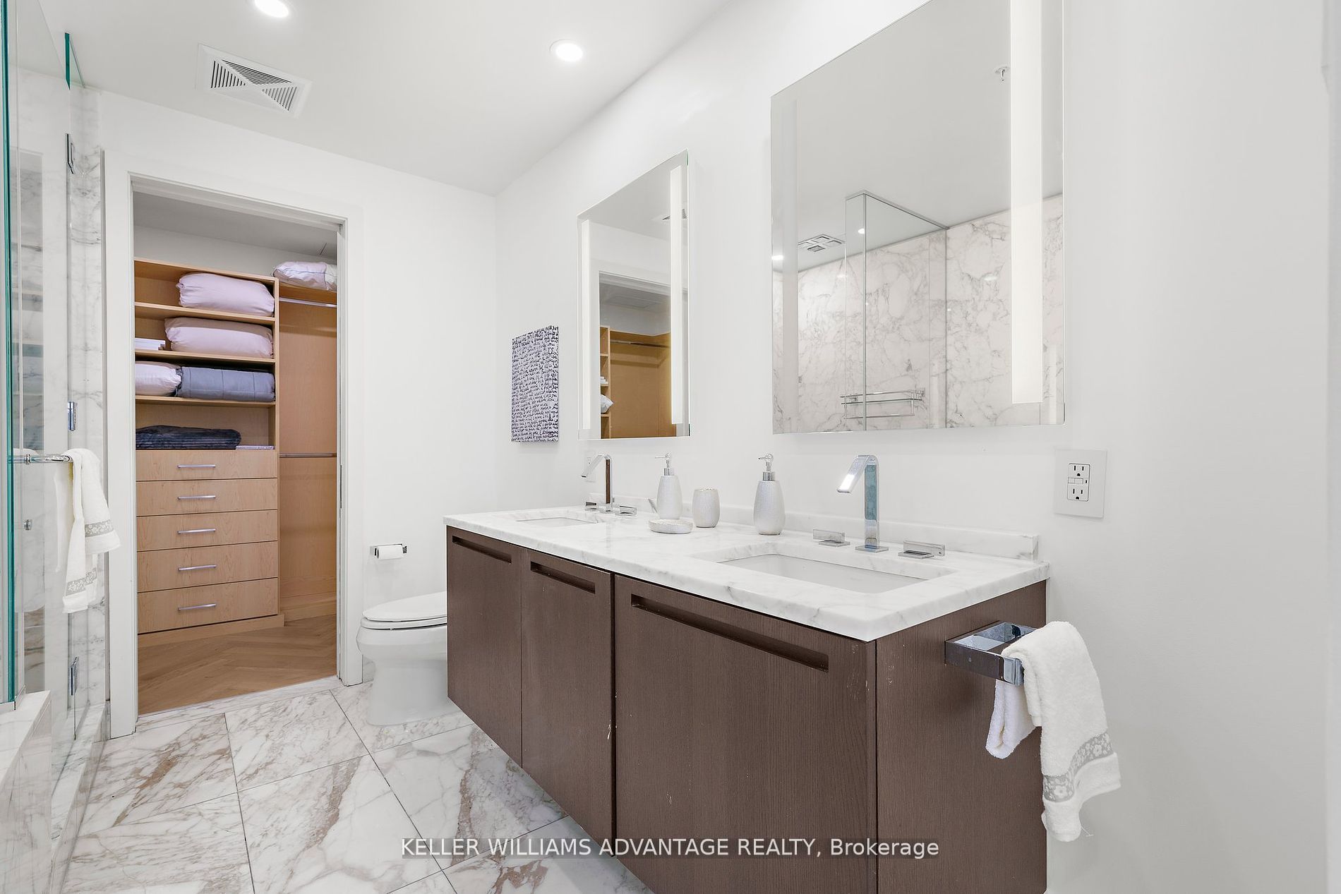 180 University Ave, #2308