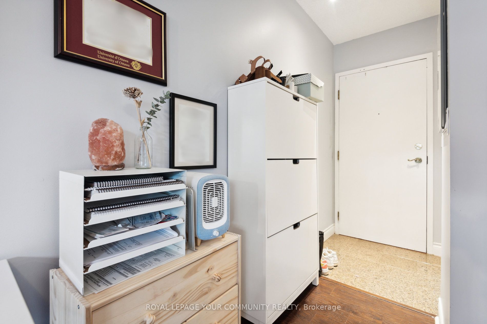 800 Spadina Rd, #101