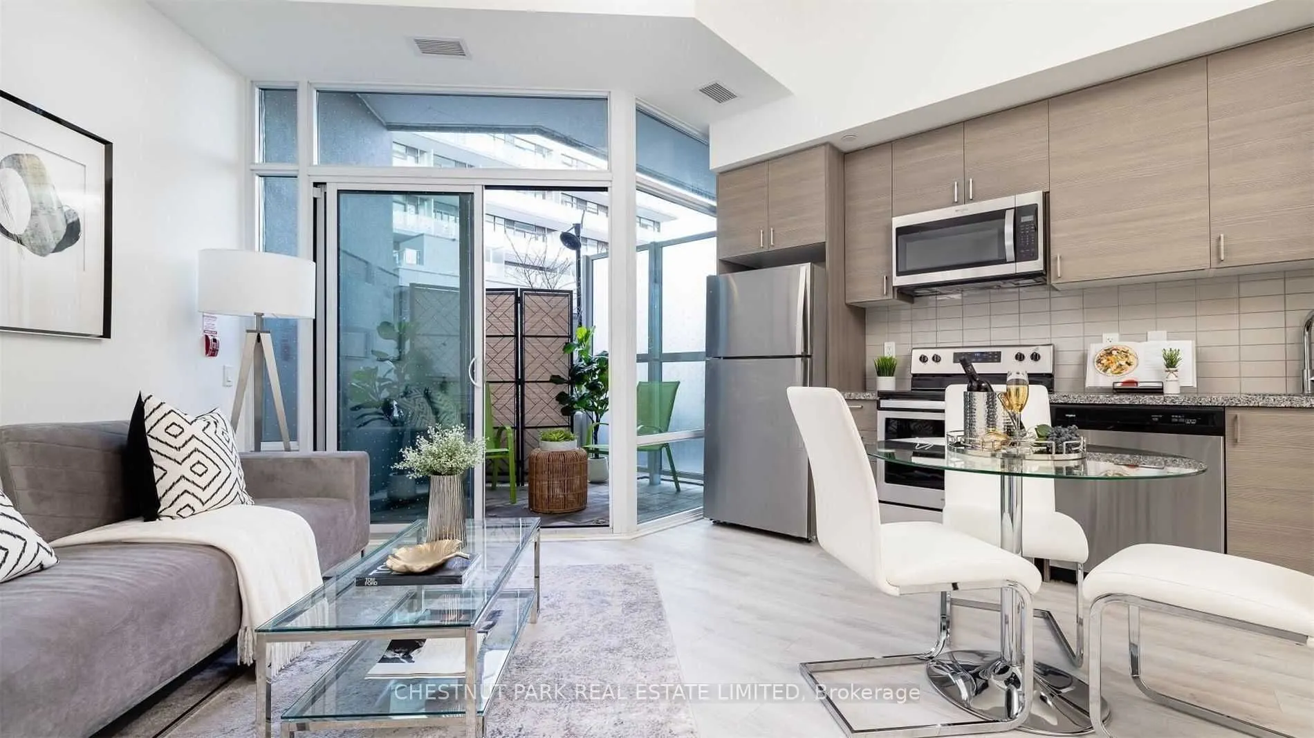 621 Sheppard Ave E, #110