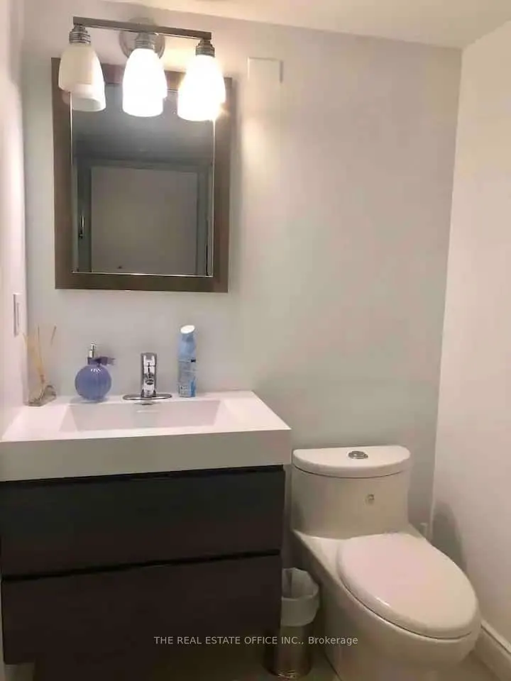 219 Fort York Blvd, #3802