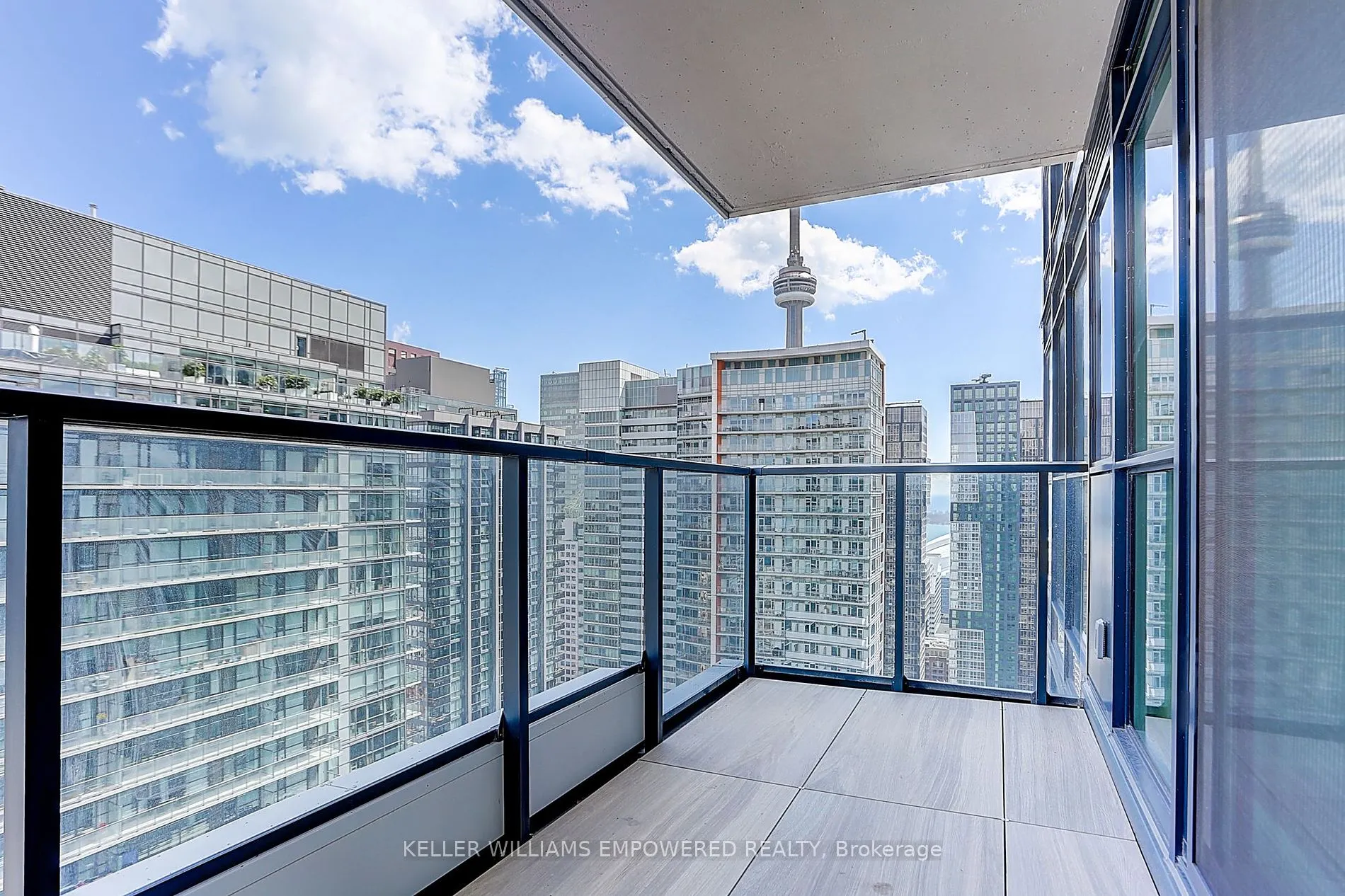 38 Widmer St, #4806