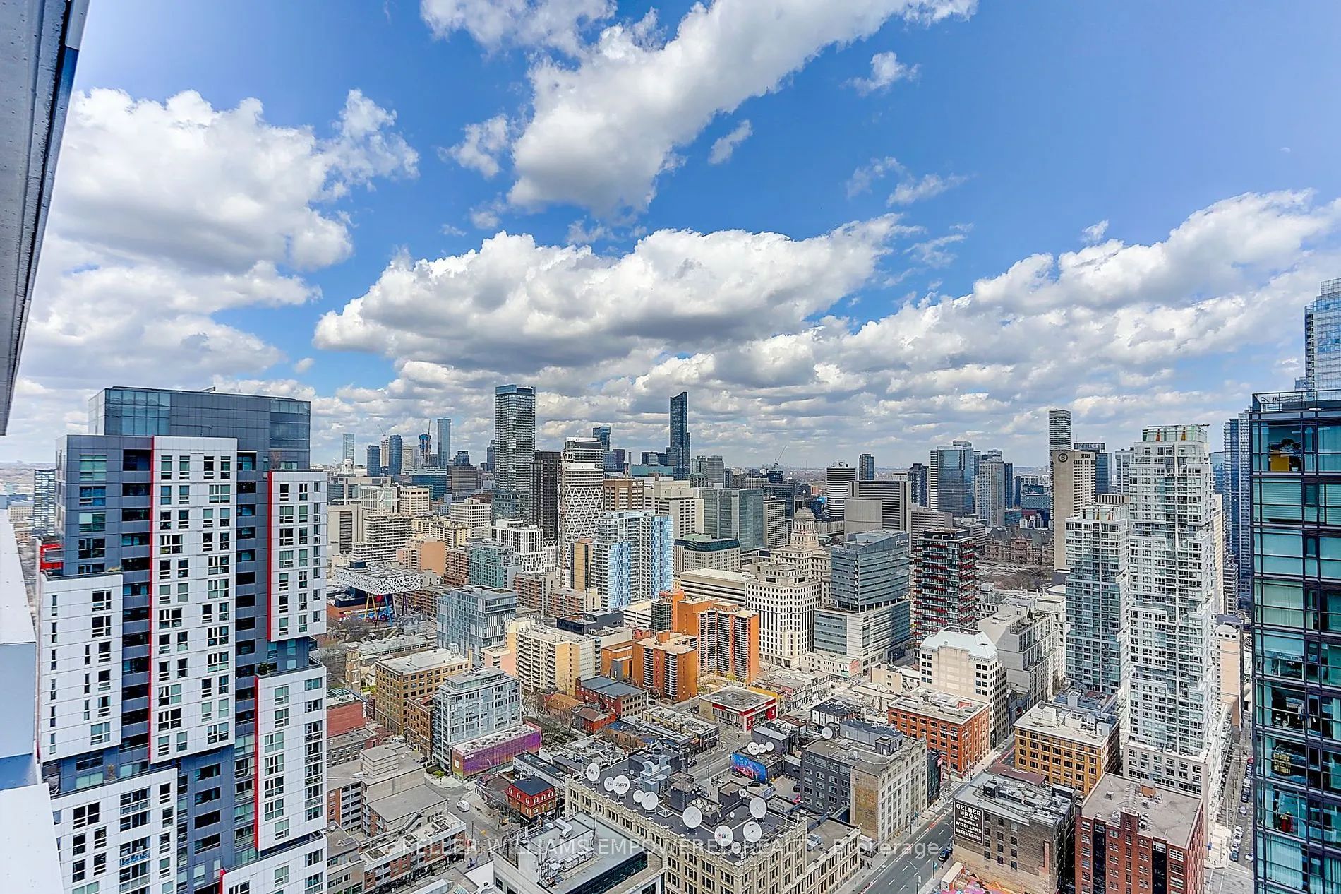 38 Widmer St, #4806