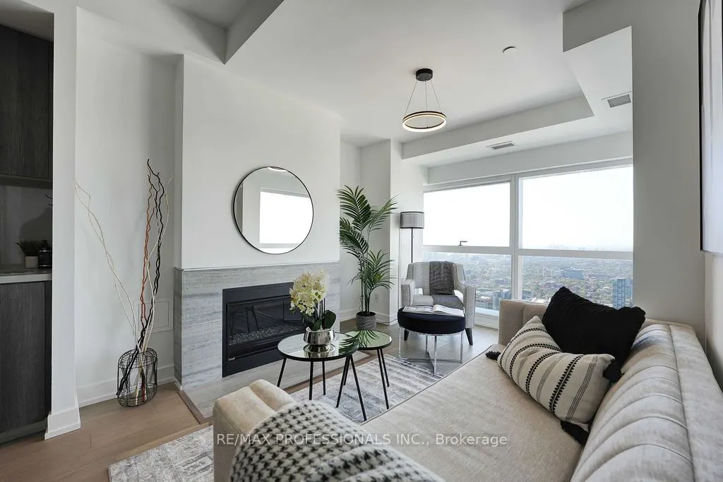 7 Grenville St, #6512