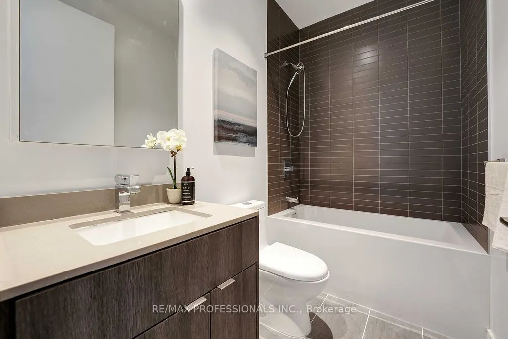 7 Grenville St, #6512