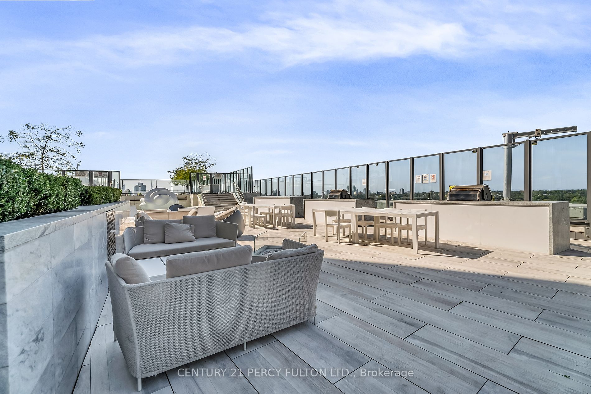 8 Hillsdale Ave E, #1716