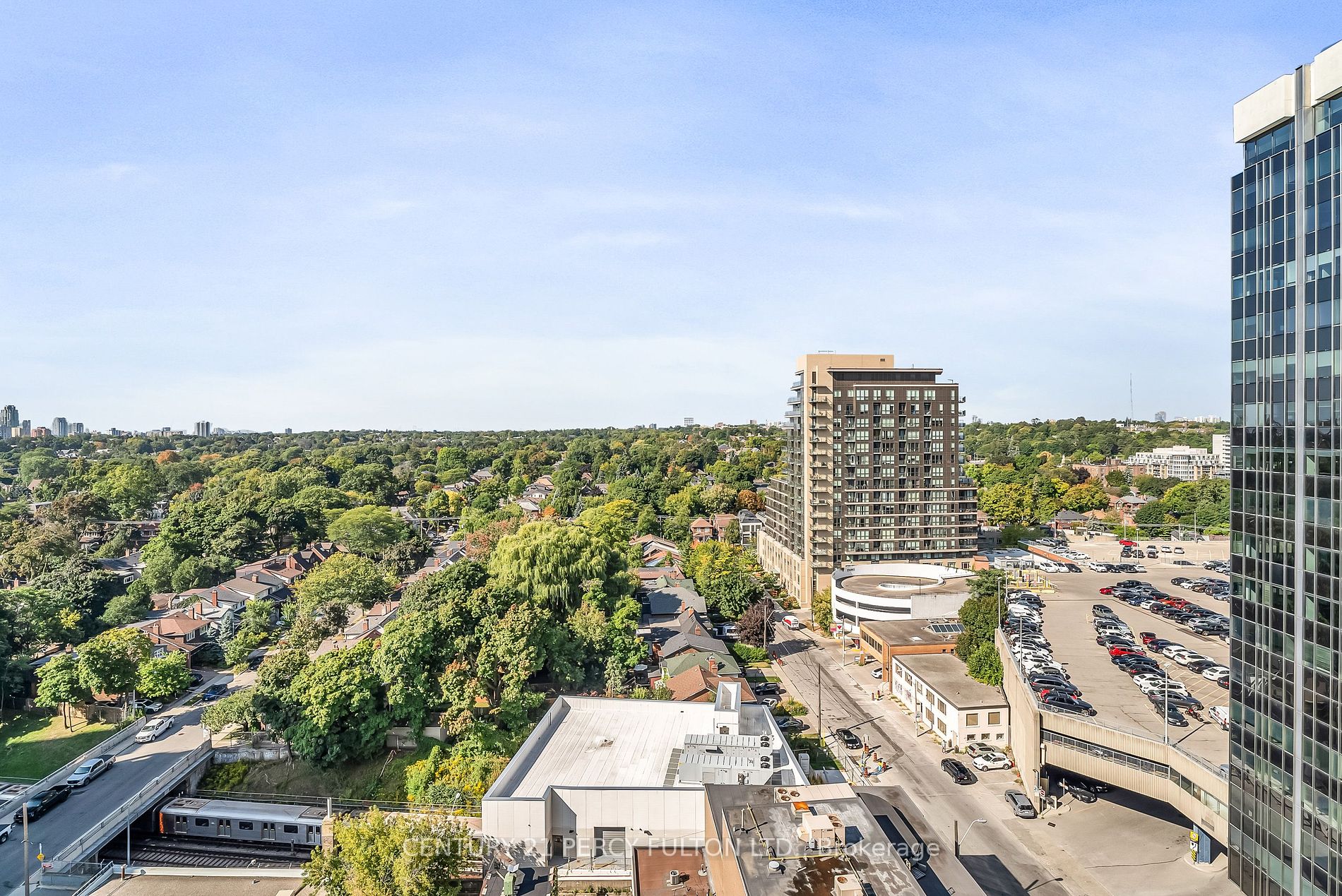 8 Hillsdale Ave E, #1716