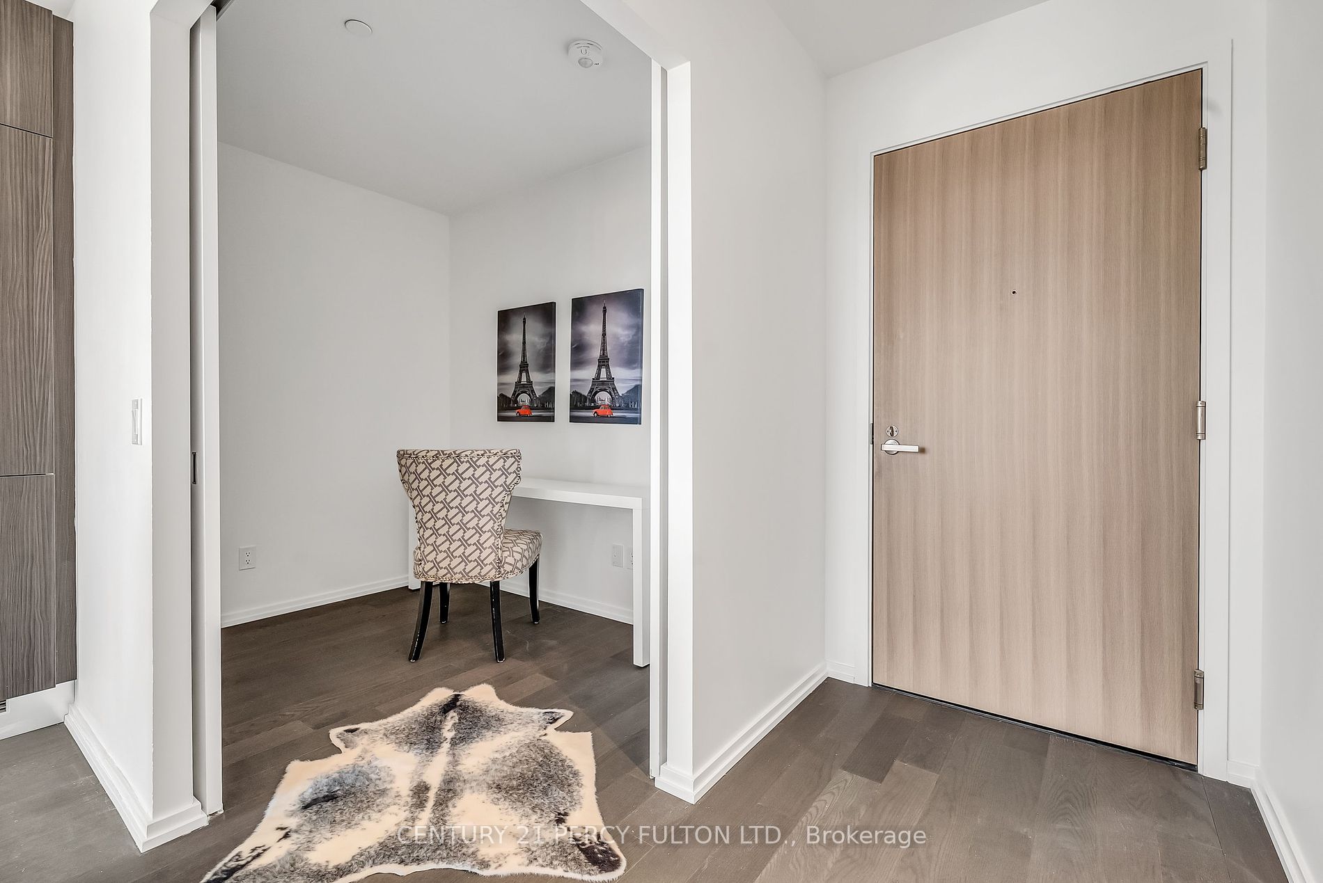8 Hillsdale Ave E, #1716