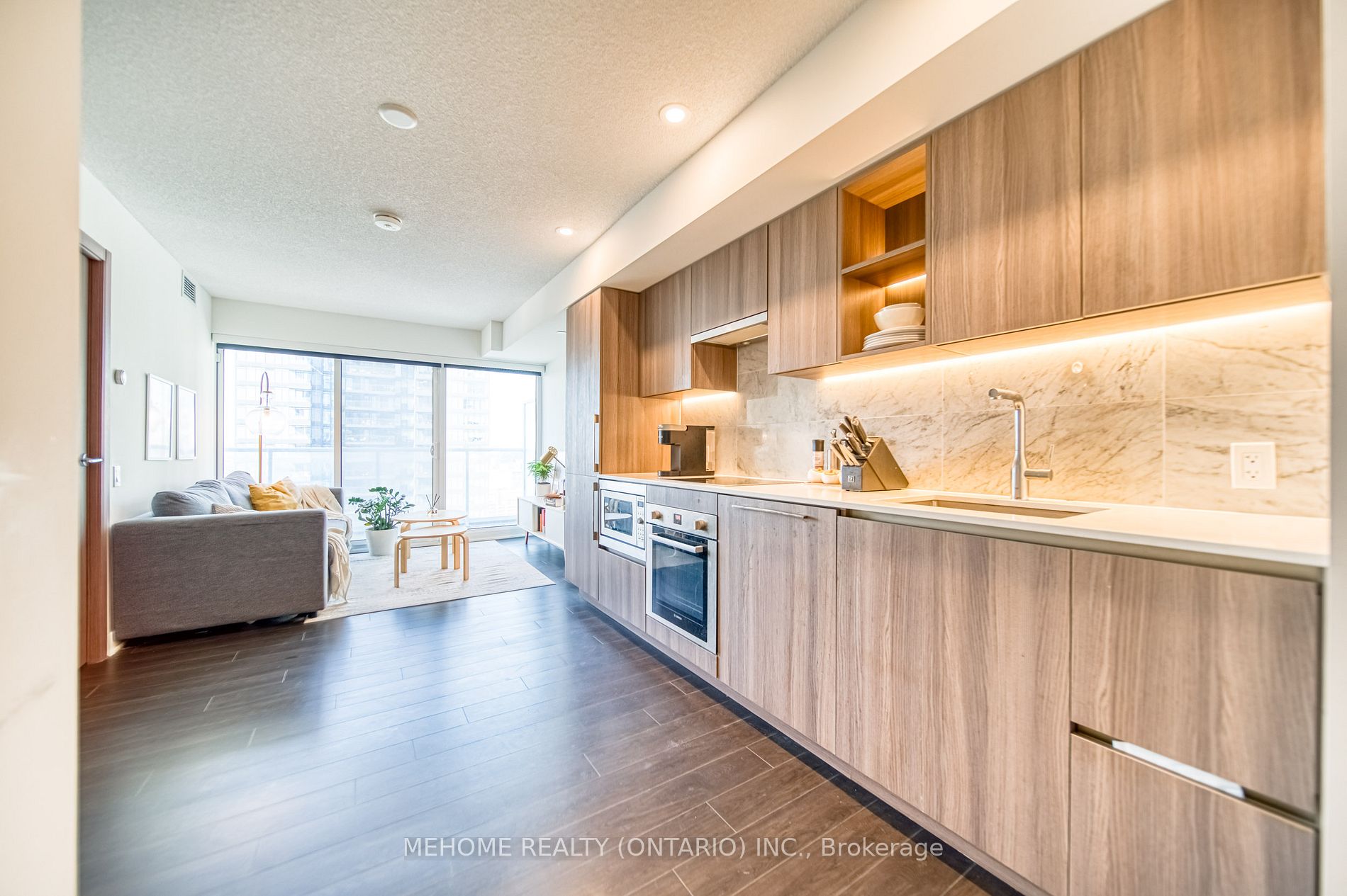 17 Bathurst St, #2907