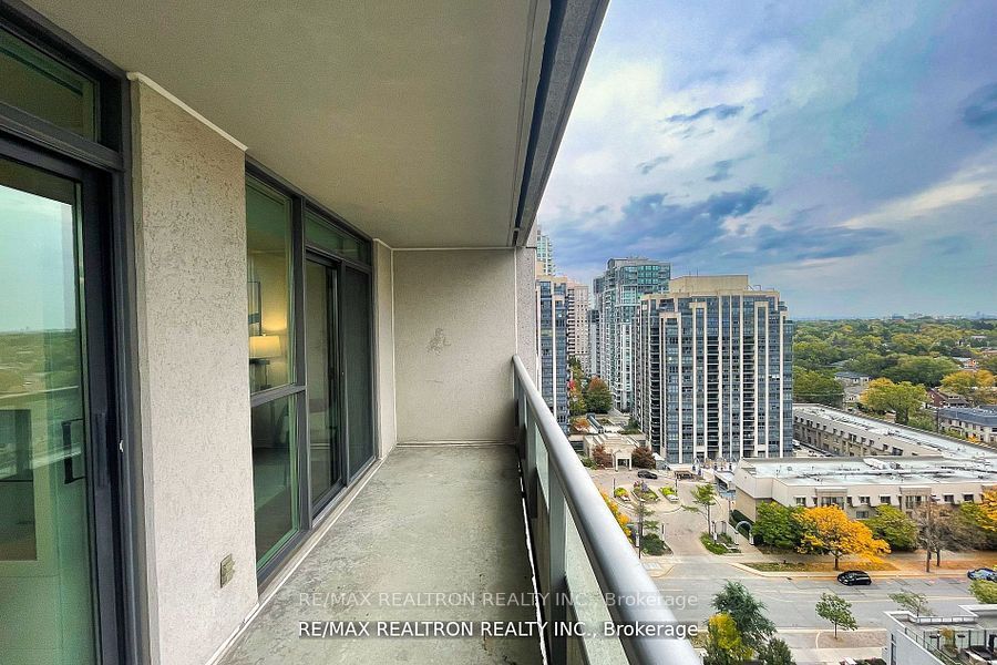 23 Hollywood Ave, #1708