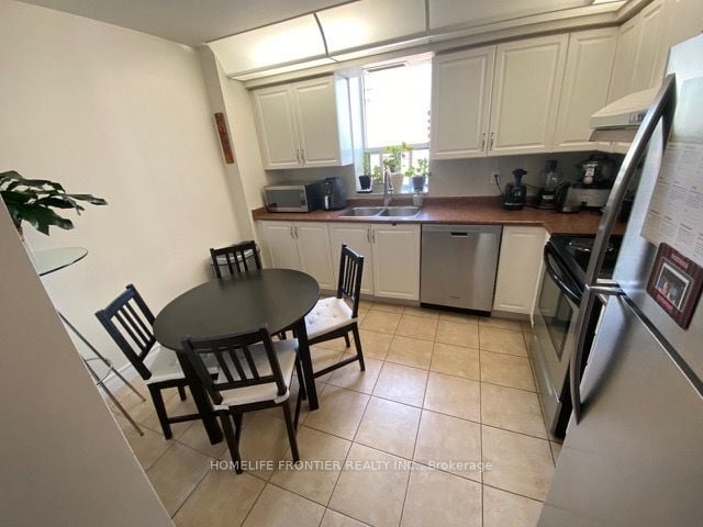 5418 Yonge St, #1816