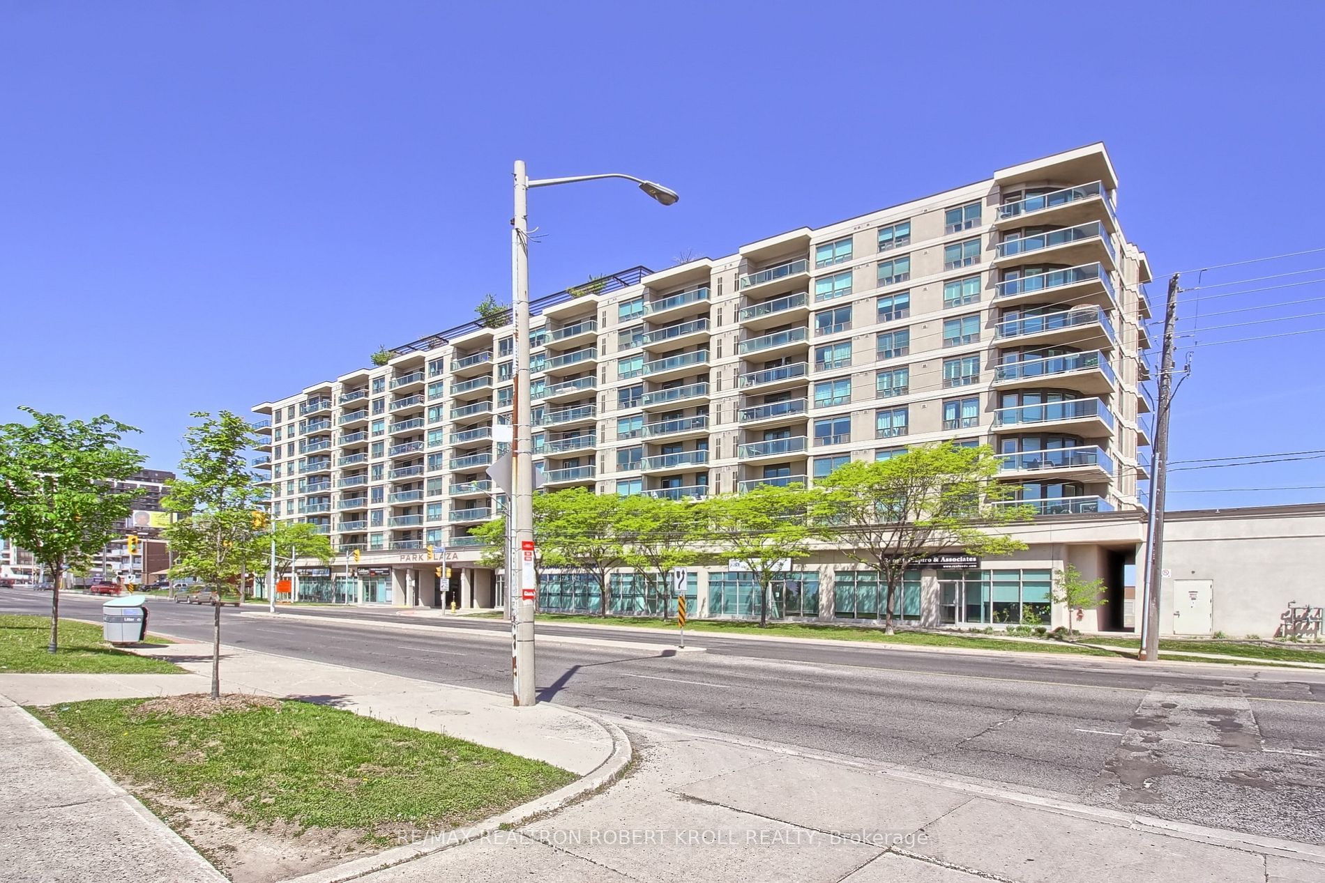 1030 Sheppard Ave W, #402