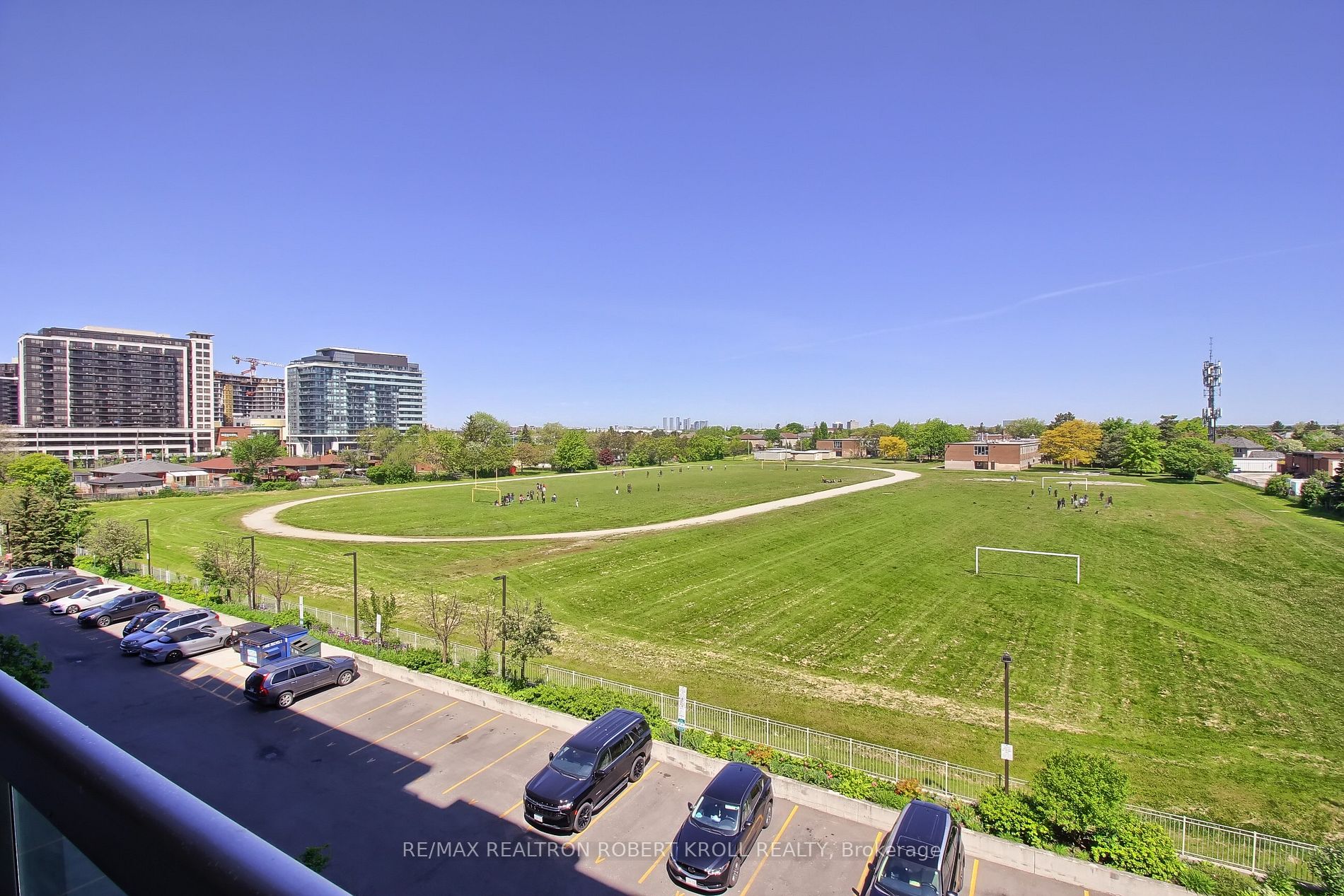 1030 Sheppard Ave W, #402
