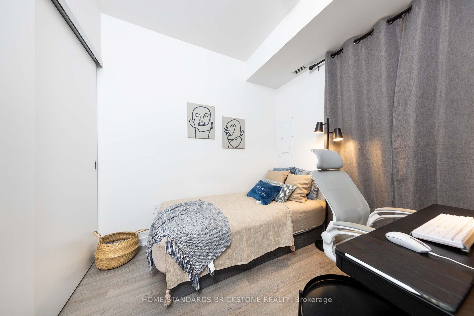 50 Power St, #709