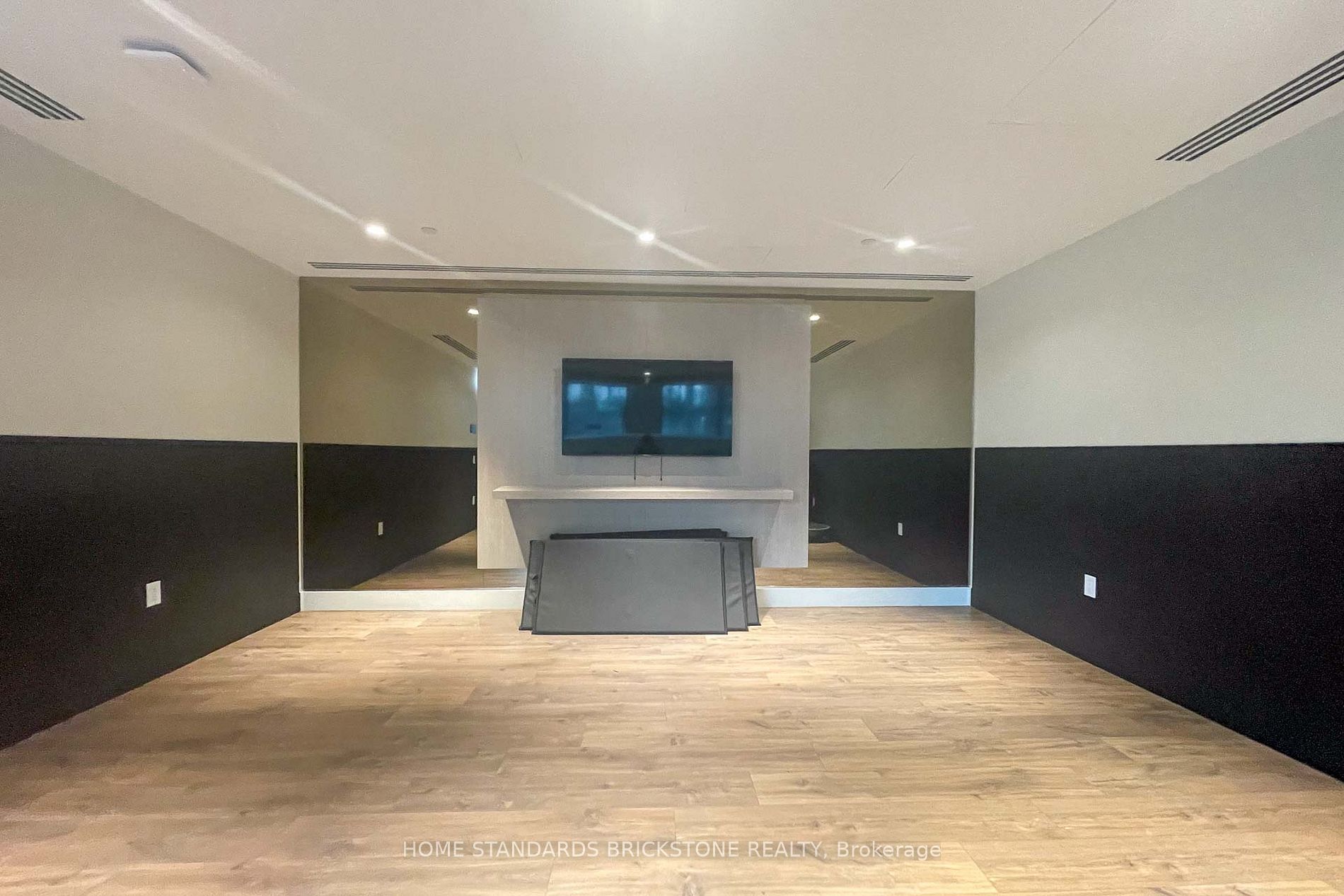 50 Power St, #709