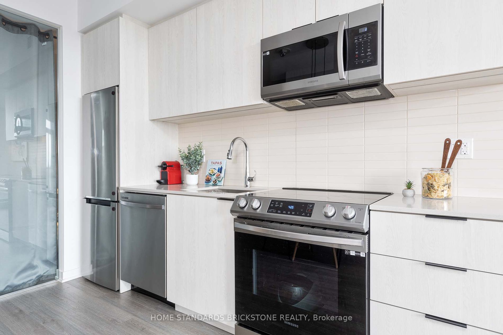 50 Power St, #709