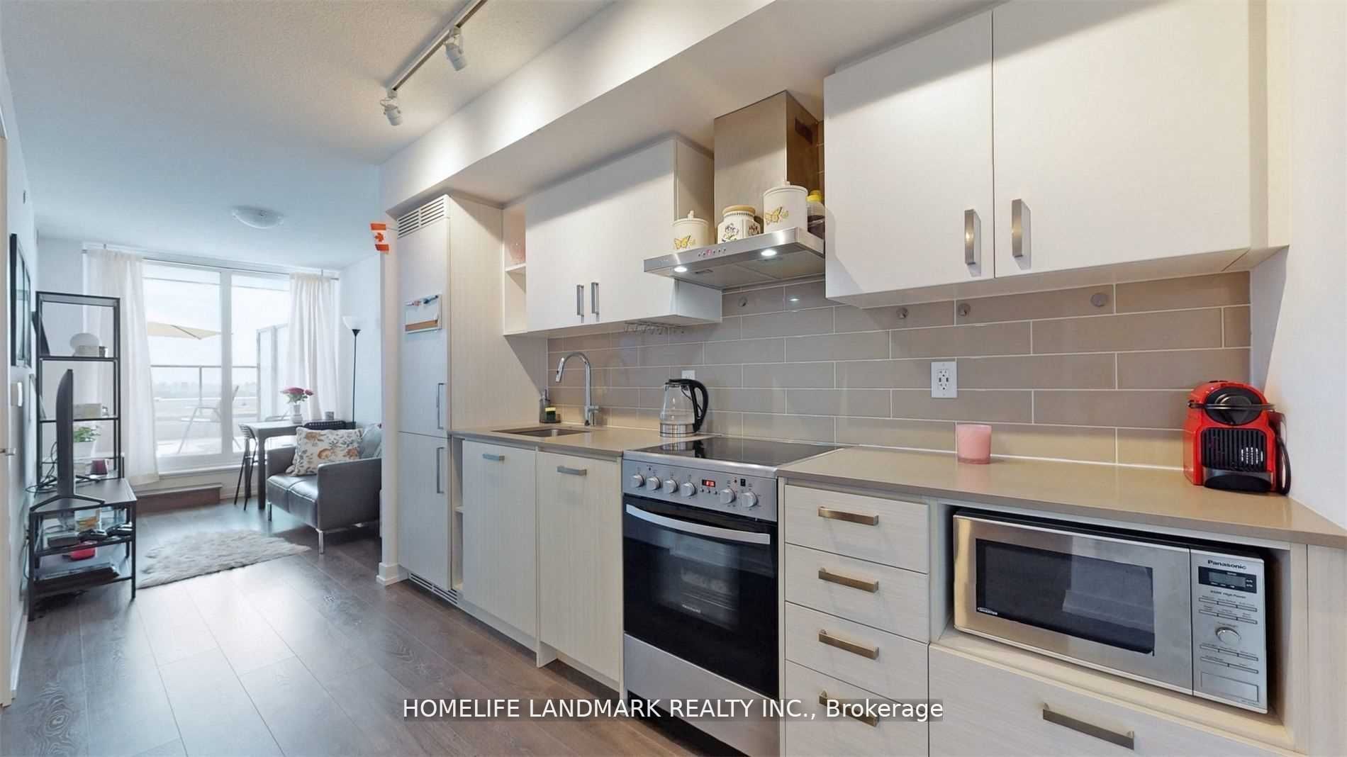 125 Redpath Ave, #1013