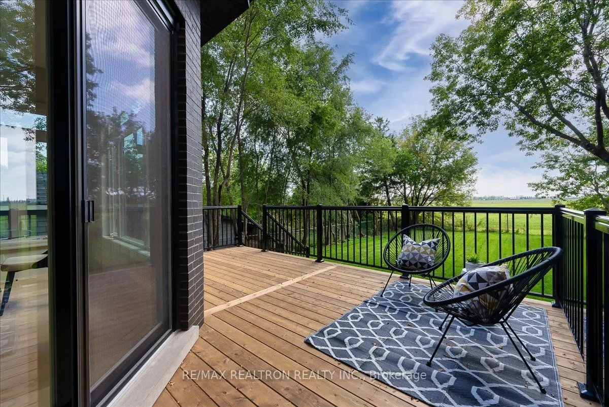 275 Reiner Rd