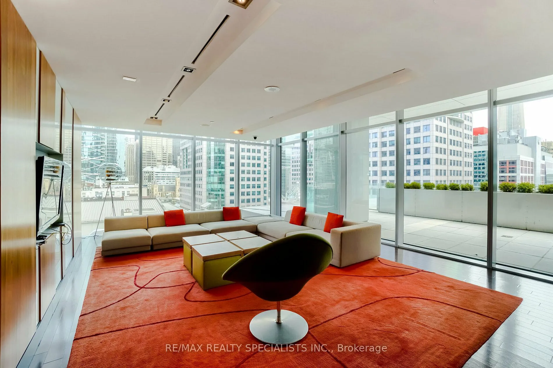 80 John St, #2910