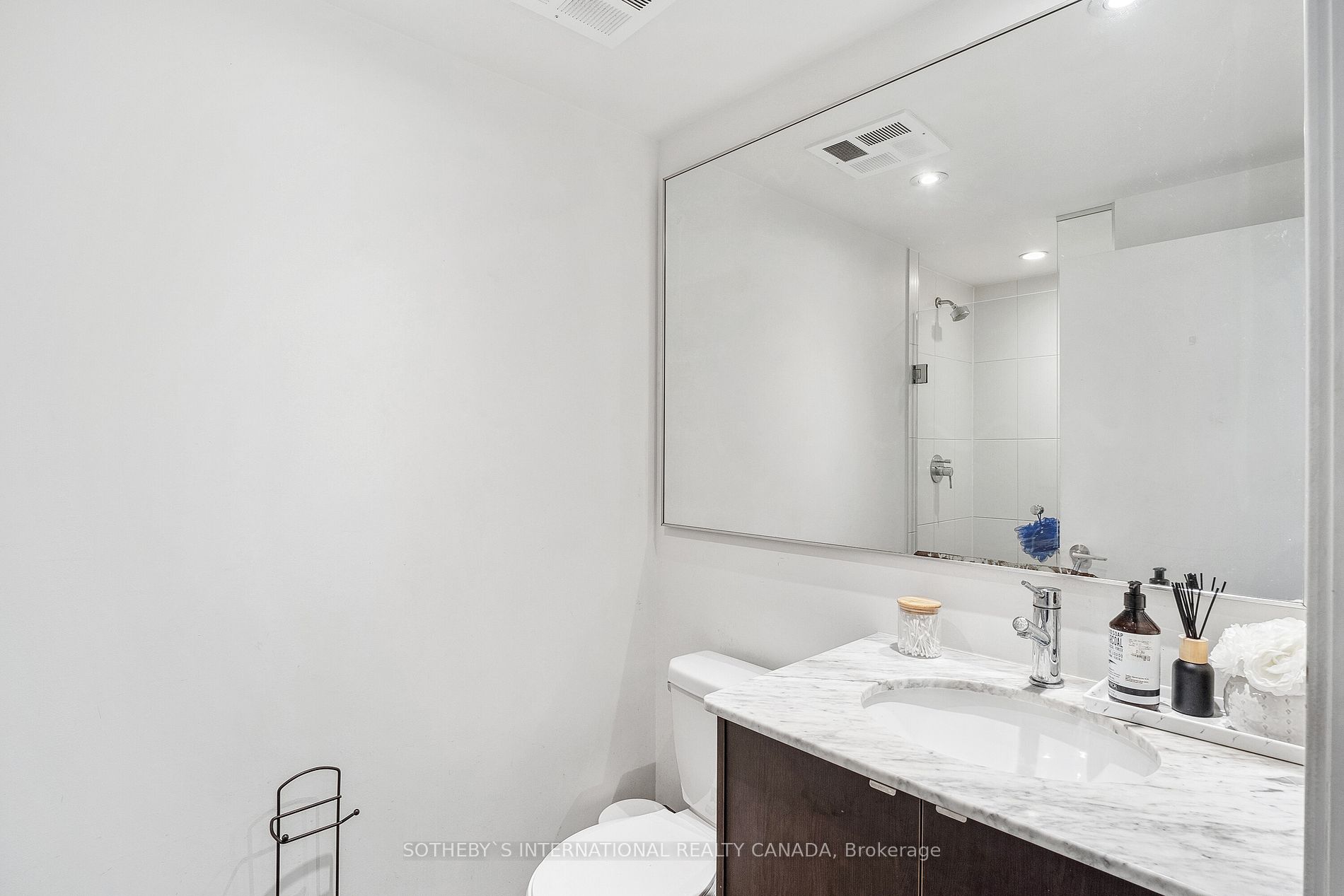 170 Fort York Blvd, #2405