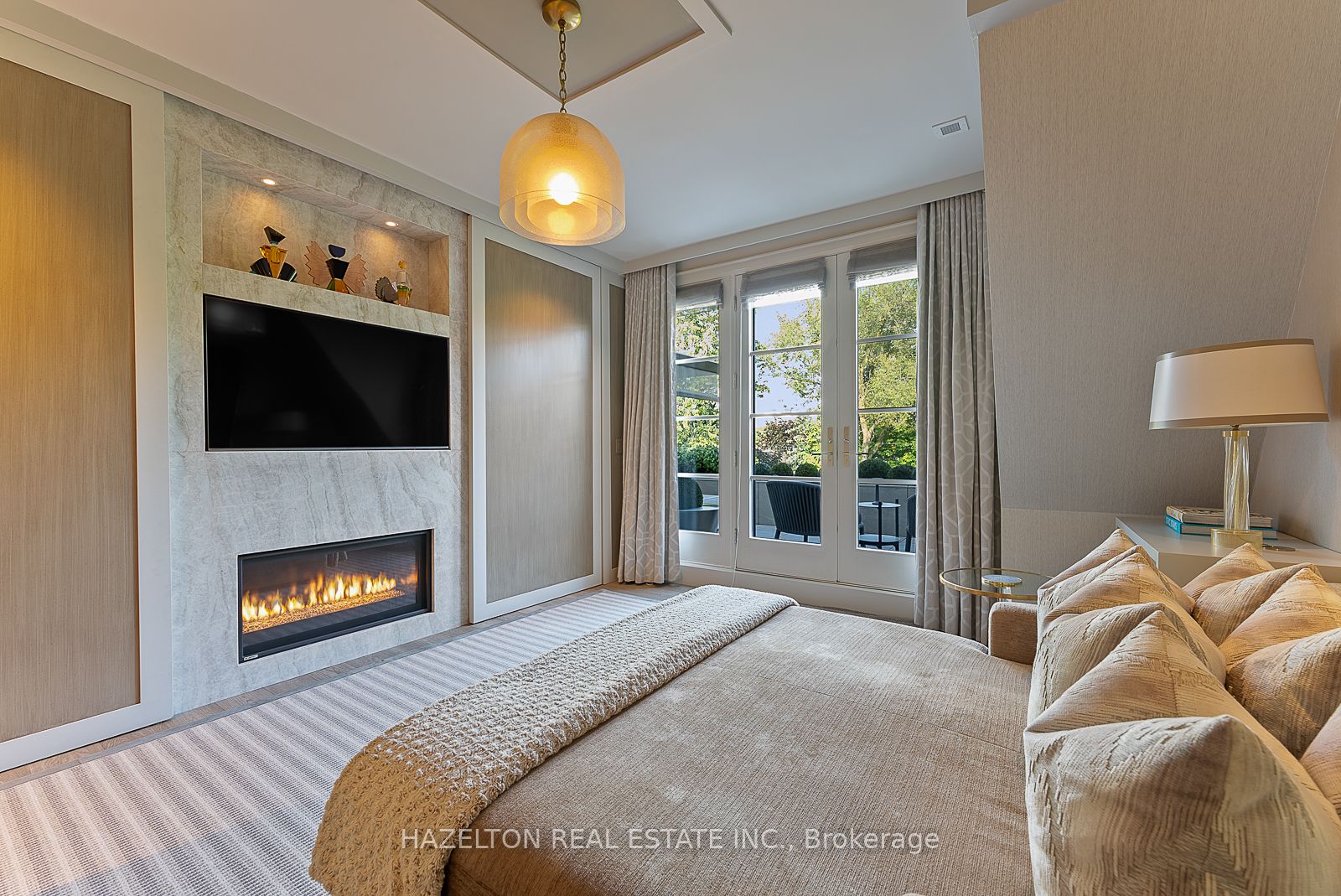 9 Parkwood Ave
