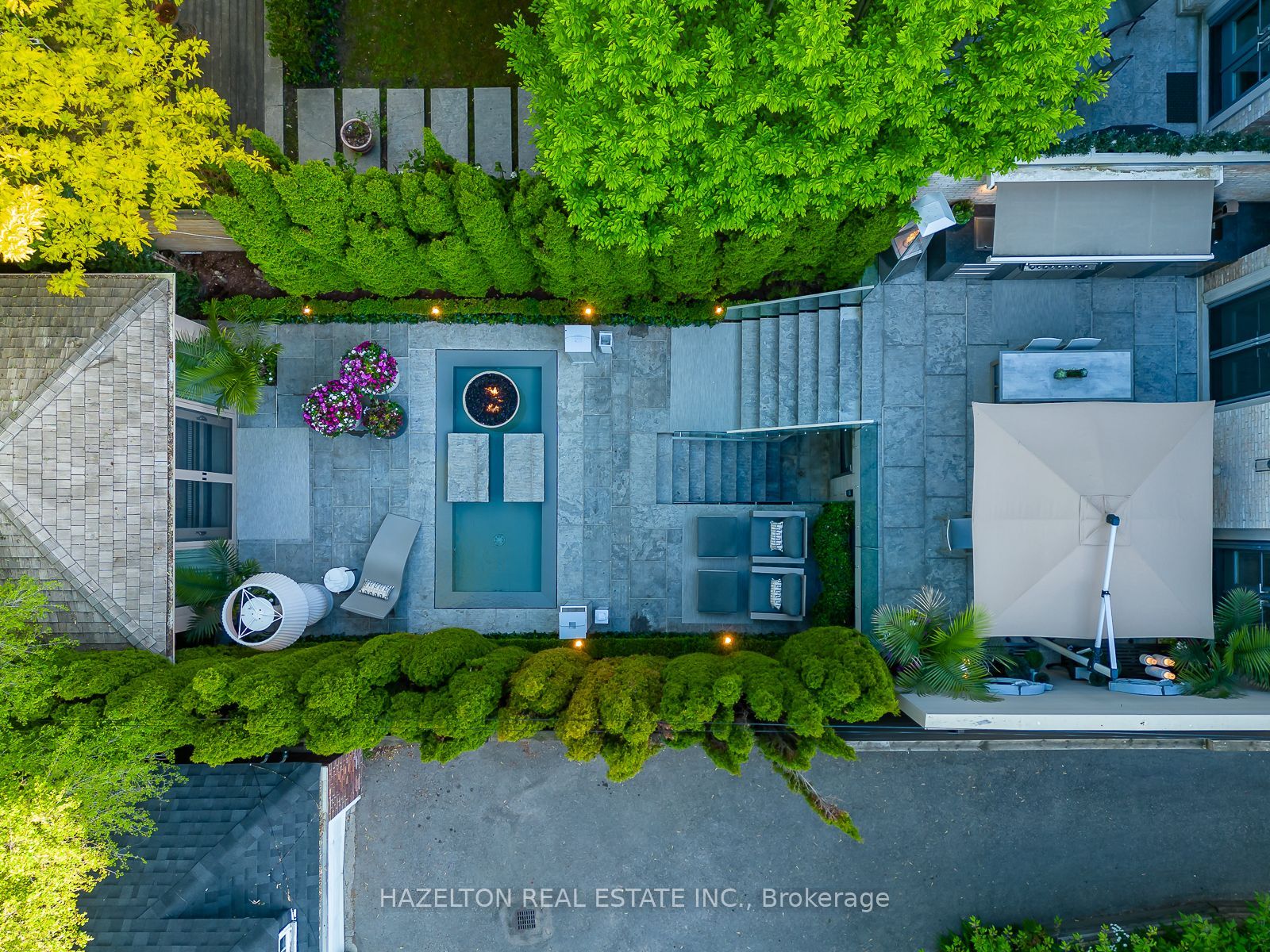 9 Parkwood Ave