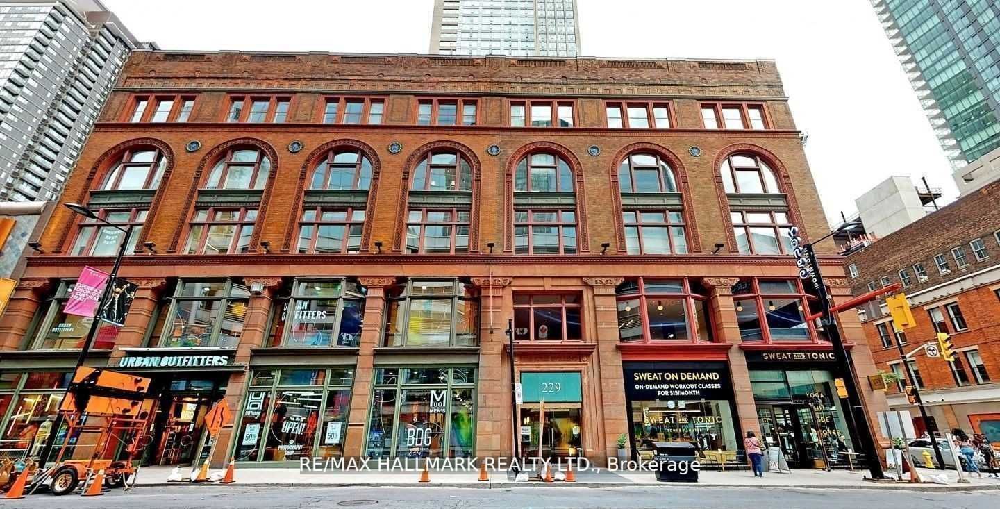 197 Yonge St, #3114