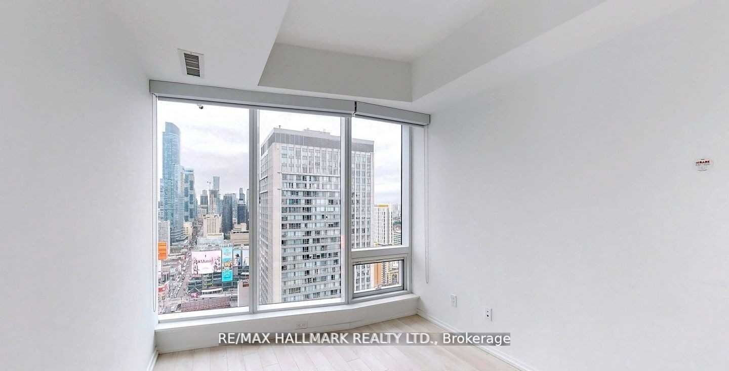 197 Yonge St, #3114