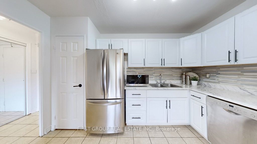 60 Pavane Linkway Way, #502