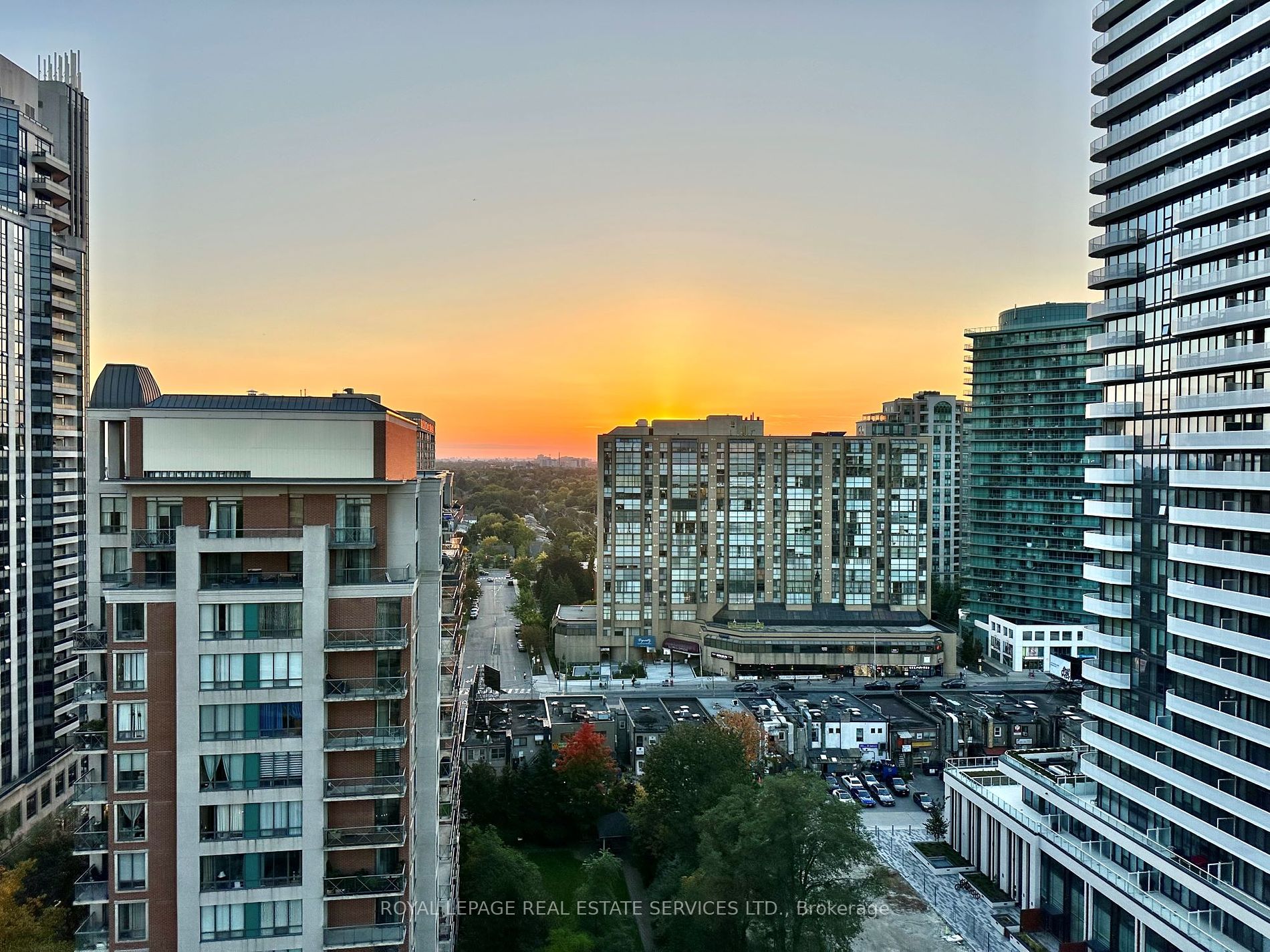 60 Byng Ave, #1502
