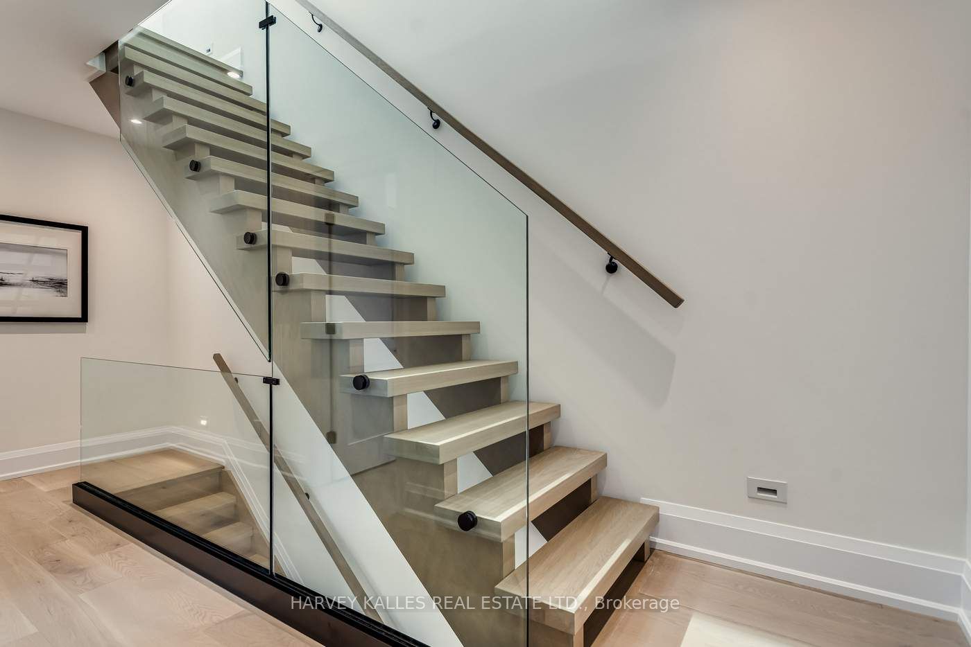 372 Briar Hill Ave