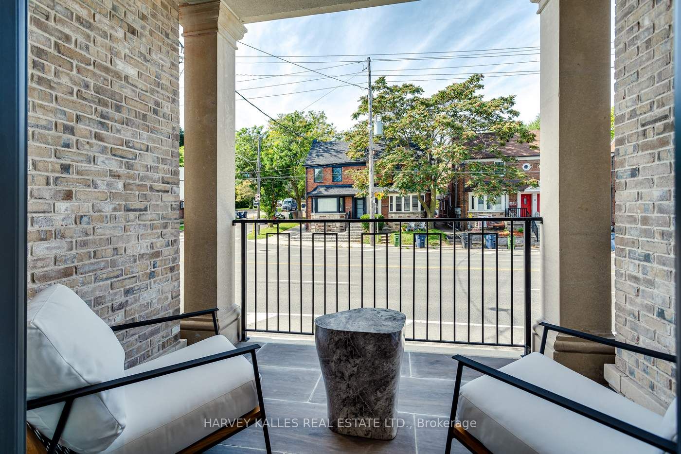 372 Briar Hill Ave
