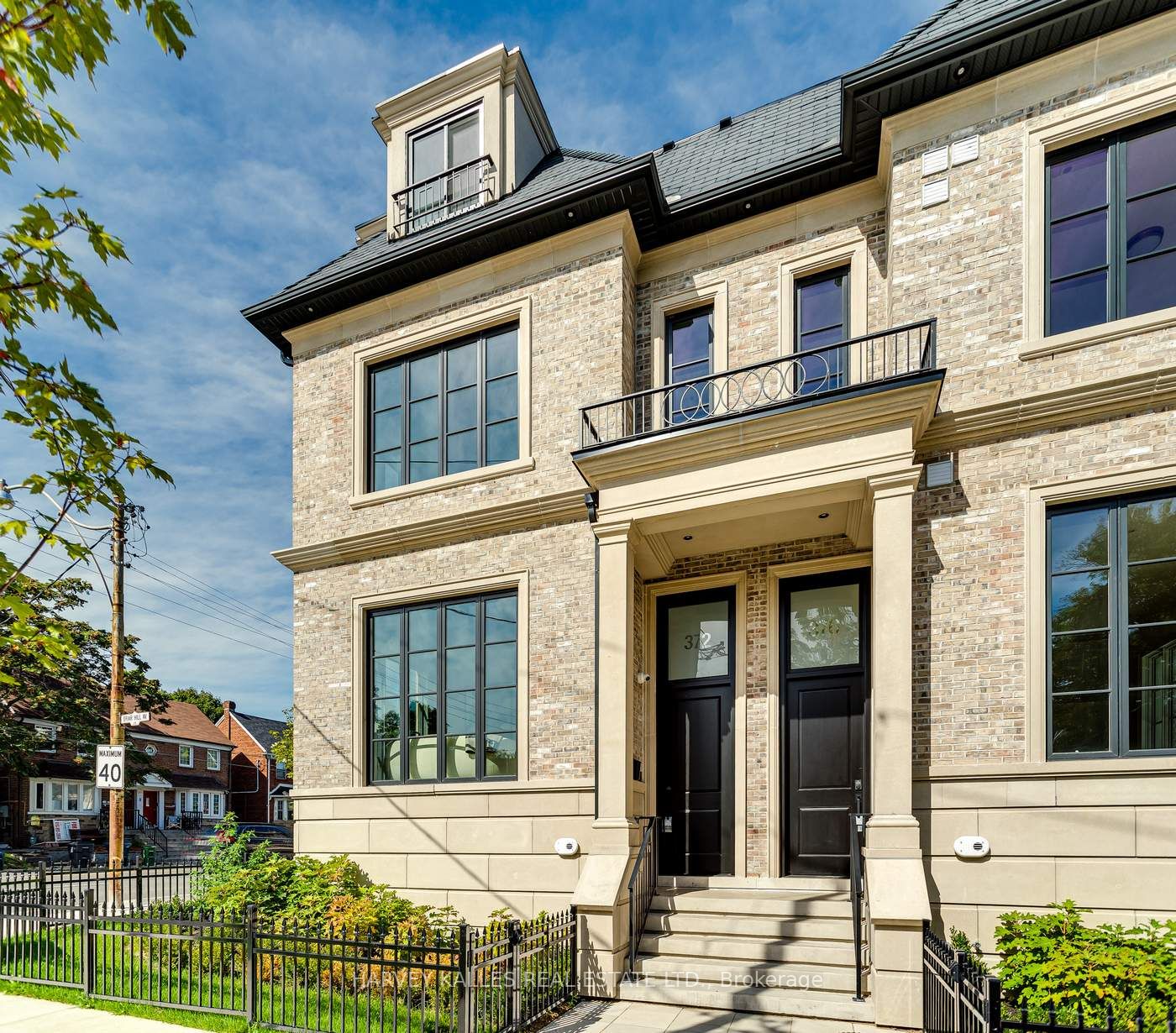 372 Briar Hill Ave