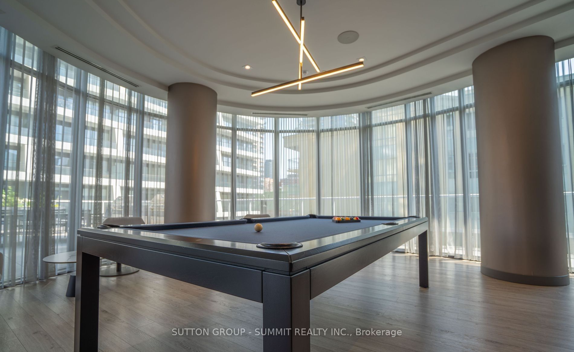 403 Church St, #2112
