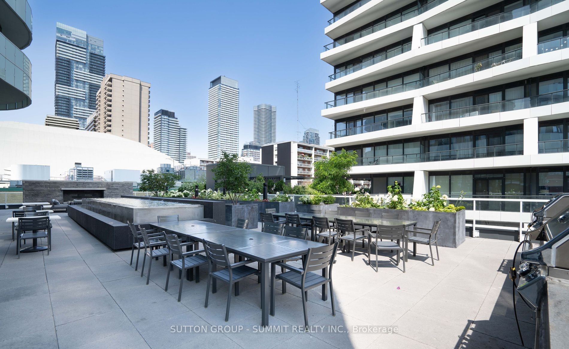 403 Church St, #2112