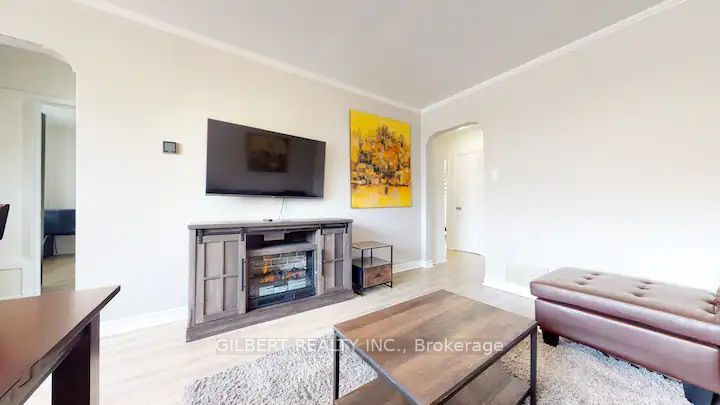99 Reiner Rd
